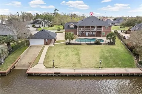 302 Waterwood Drive Orange TX 77630