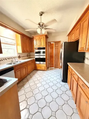 6315 Seegers Trail Drive Houston TX 77066