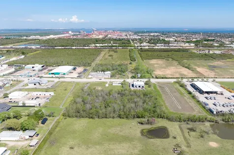 0 E H Street La Porte TX 77571