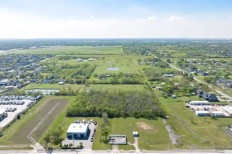 0 E H Street La Porte TX 77571