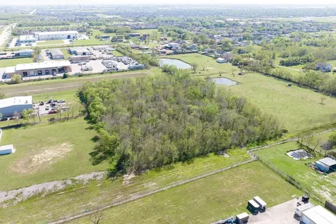 0 E H Street La Porte TX 77571