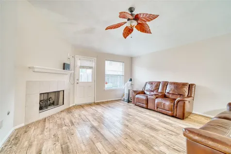 12043 Green Butte Court Houston TX 77044