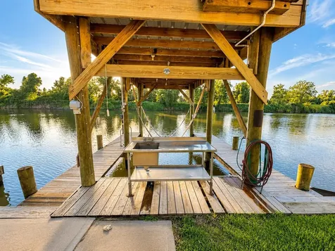 129 Selkirk Drive Bay City TX 77414