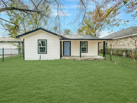 306 Armstrong Street Houston TX 77029