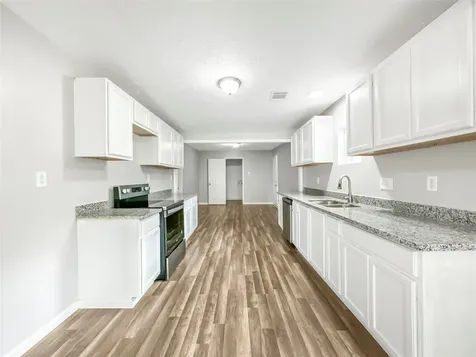 306 Armstrong Street Houston TX 77029