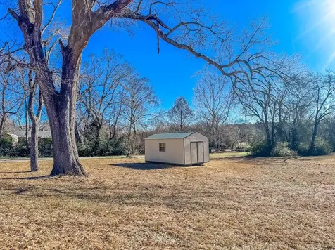 2010 Salt Works Road Palestine TX 75803