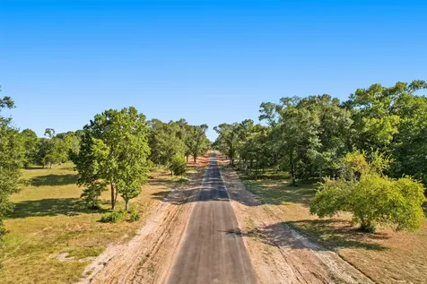 2413 Lonely Creek Circle Montgomery TX 77316