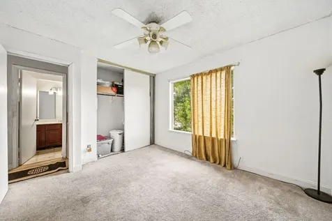 7642 Candlegreen Lane Houston TX 77071