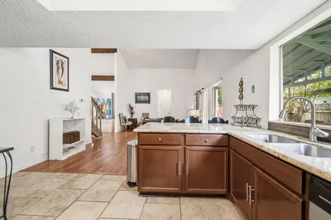 7642 Candlegreen Lane Houston TX 77071