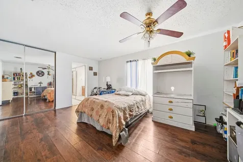 7642 Candlegreen Lane Houston TX 77071