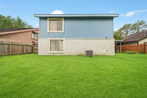 7642 Candlegreen Lane Houston TX 77071
