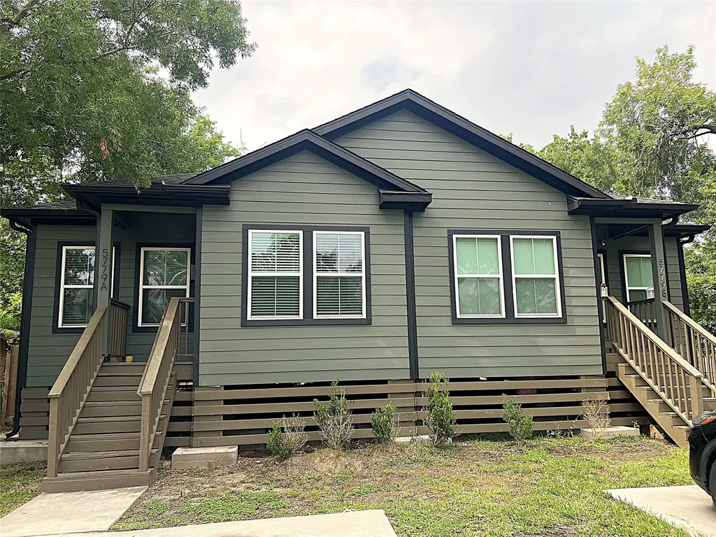5779 Belarbor Street A Houston TX 77033