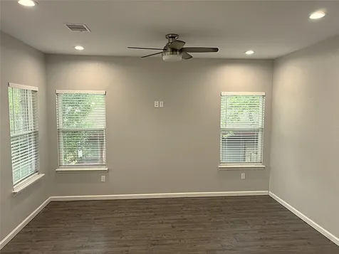 5779 Belarbor Street A Houston TX 77033