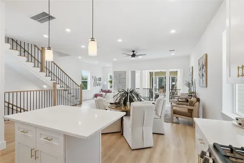 318 Walthall Drive F Houston TX 77022