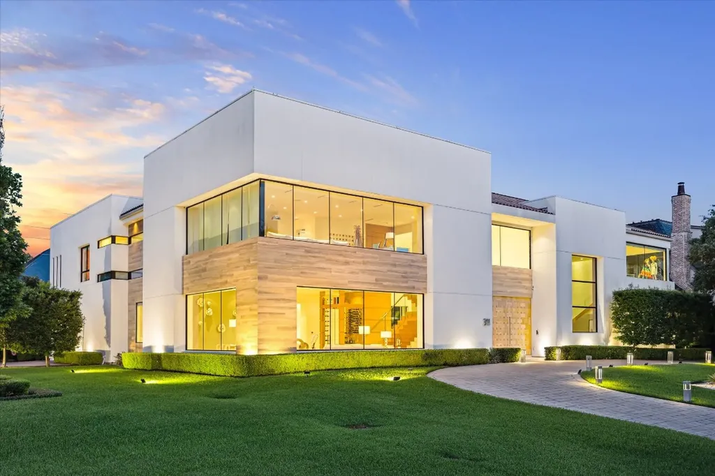 311 Brown Saddle Street Houston TX 77057