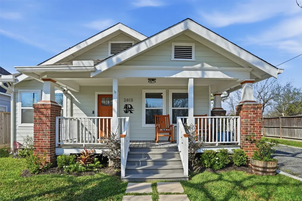2613 Lorraine Street Houston TX 77026