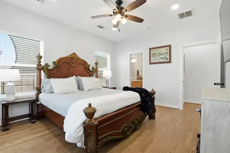 2613 Lorraine Street Houston TX 77026