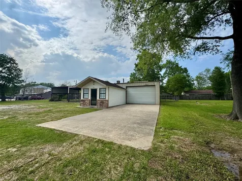 3387 Fm 3277 Livingston TX 77351