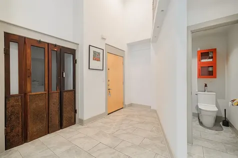1901 Post Oak Boulevard 4102 Houston TX 77056