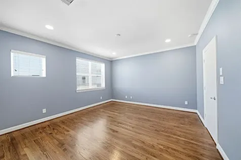 2702 Eado Grove Lane Houston TX 77003