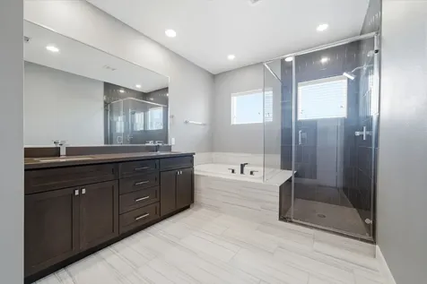 2702 Eado Grove Lane Houston TX 77003