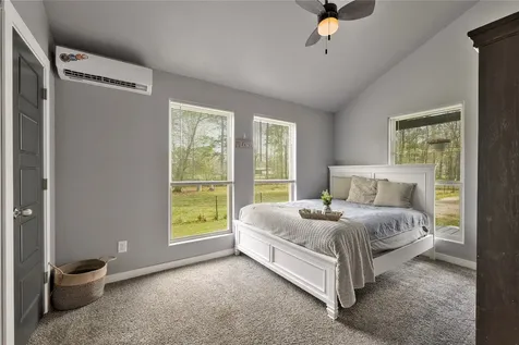 501 County Road 2298 Cleveland TX 77327