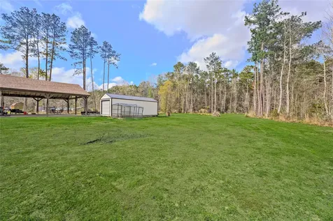 501 County Road 2298 Cleveland TX 77327