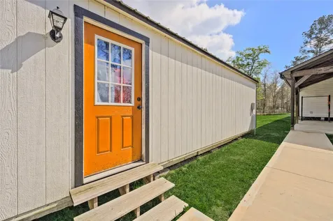 501 County Road 2298 Cleveland TX 77327