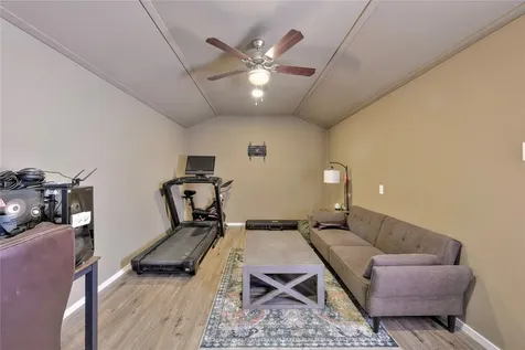 501 County Road 2298 Cleveland TX 77327