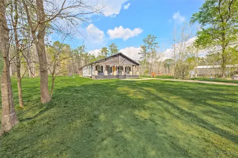 501 County Road 2298 Cleveland TX 77327