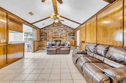 2421 Maxwell Lane Deer Park TX 77536