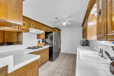 2421 Maxwell Lane Deer Park TX 77536