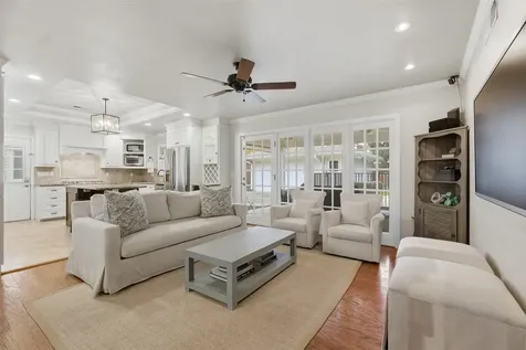 6236 Locke Lane Houston TX 77057