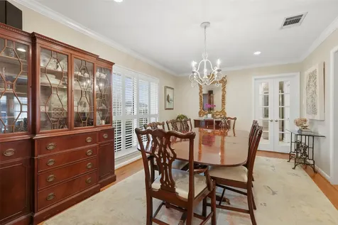 6236 Locke Lane Houston TX 77057
