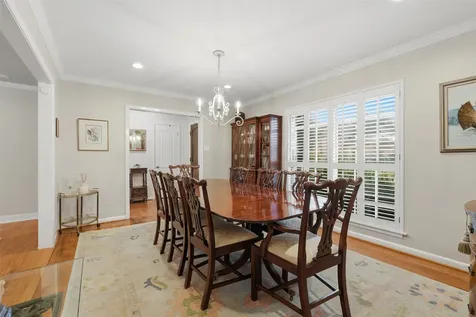 6236 Locke Lane Houston TX 77057