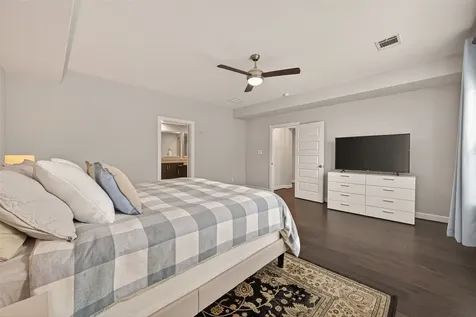 5202 Chandler Street Houston TX 77007