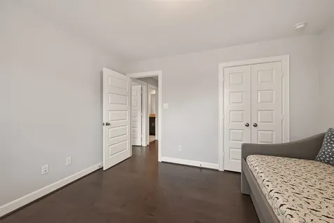5202 Chandler Street Houston TX 77007