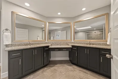 5202 Chandler Street Houston TX 77007