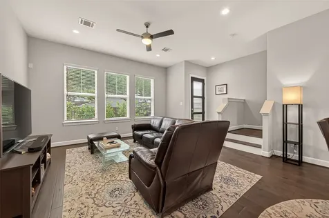 5202 Chandler Street Houston TX 77007