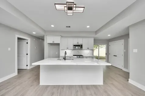 2130 Lamina Lane Houston TX 77017
