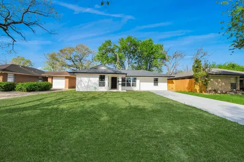 2130 Lamina Lane Houston TX 77017