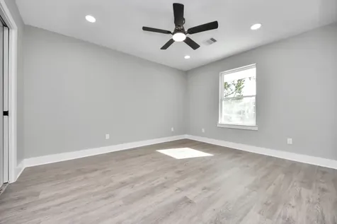 2130 Lamina Lane Houston TX 77017