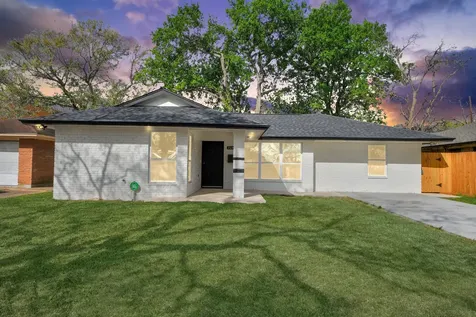 2130 Lamina Lane Houston TX 77017