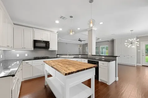19325 Elbe Drive Porter TX 77365