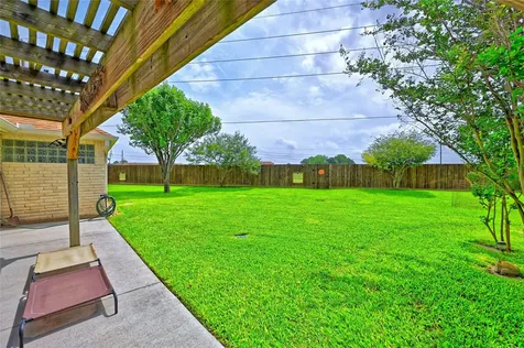 9102 Tepee Trail Houston TX 77064