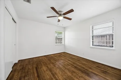 2211 Haverhill Drive Houston TX 77008