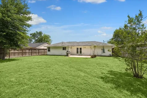 2211 Haverhill Drive Houston TX 77008