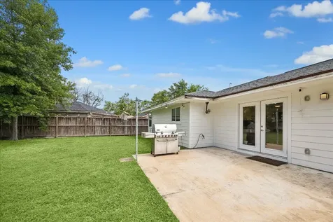 2211 Haverhill Drive Houston TX 77008