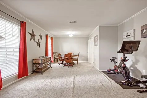 5826 Autumn Forest Drive Houston TX 77092