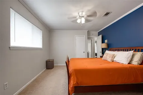 5826 Autumn Forest Drive Houston TX 77092